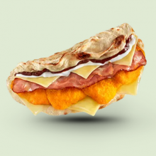 Pinsa Bella με Κοτομπουκιές και Μπέικον