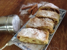 Μπουγάτσα με Κρέμα