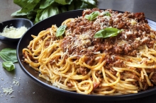 Ζυμαρικά Bolognese