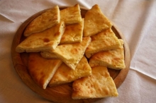 Χατσαπούρι Πεϊνιρλί με Αυγό (γίγας)