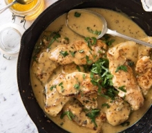 Κοτόπουλο με Σάλτσα Μουστάρδας