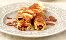 Κρέπα Μέλι - Κανέλα - Τριμμένο Καρύδι