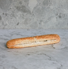 Κουλούρι με Κρέμα Τυριού