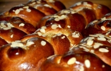 Τσουρεκάκι