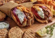 Sandwich Λουκάνικο Ψητό