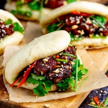 A la Greek Beef Bao Buns (2τχμ)